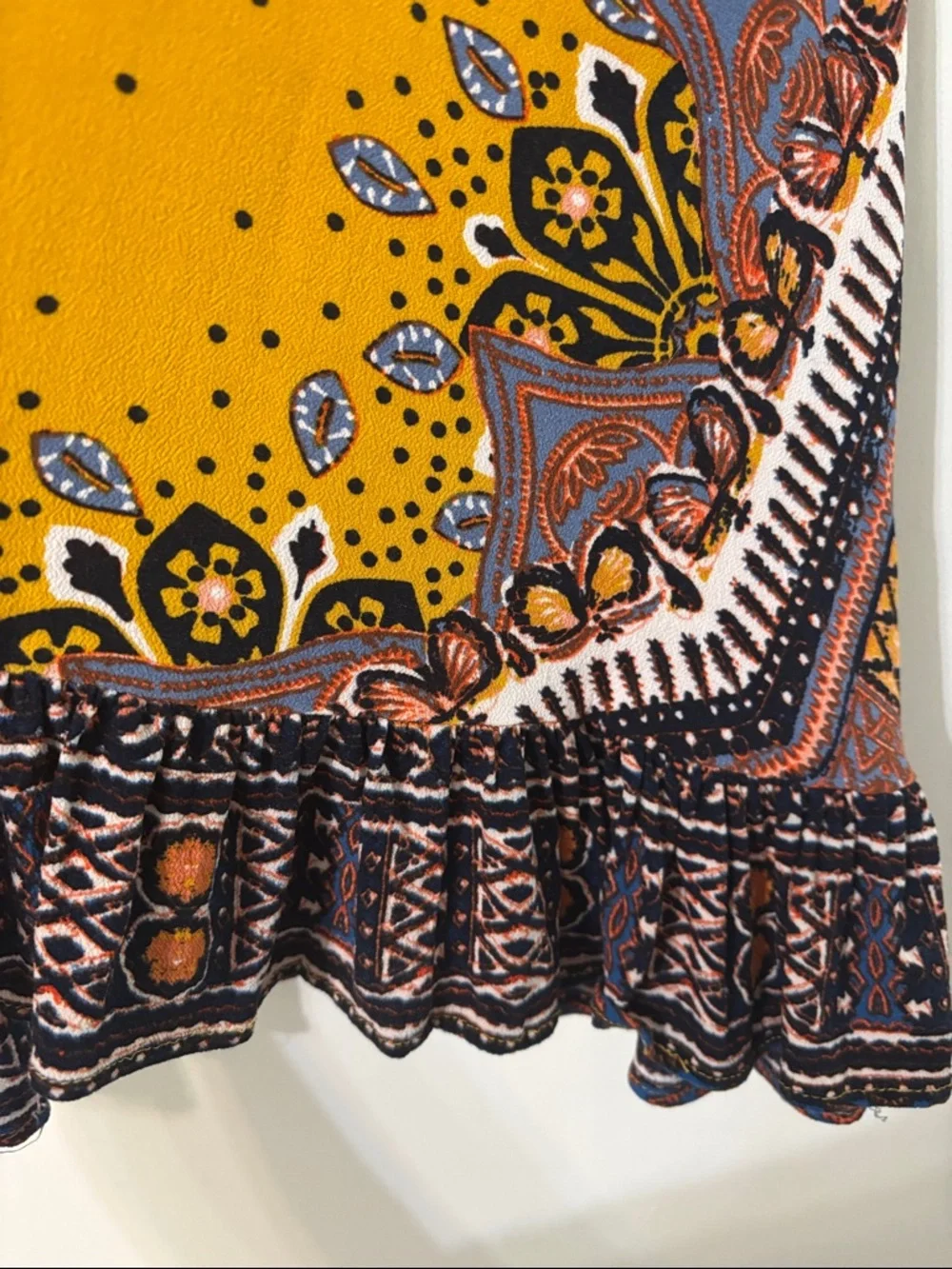 Free People V-Neck Mini Dress Mustard Yellow Size XS Boho Festival Trapeze - Picture 4 of 12